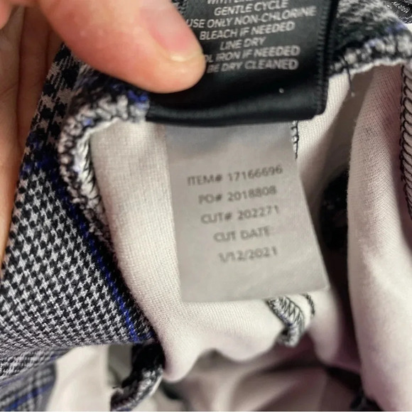 Torrid Womens 4X Blue Plaid Ponte Pull On Pants Elastic Waistband Ankle Length - Picture 11 of 12